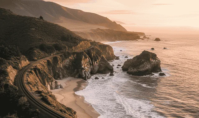 Amtrak Coast Starlight train along the Pacific coastline